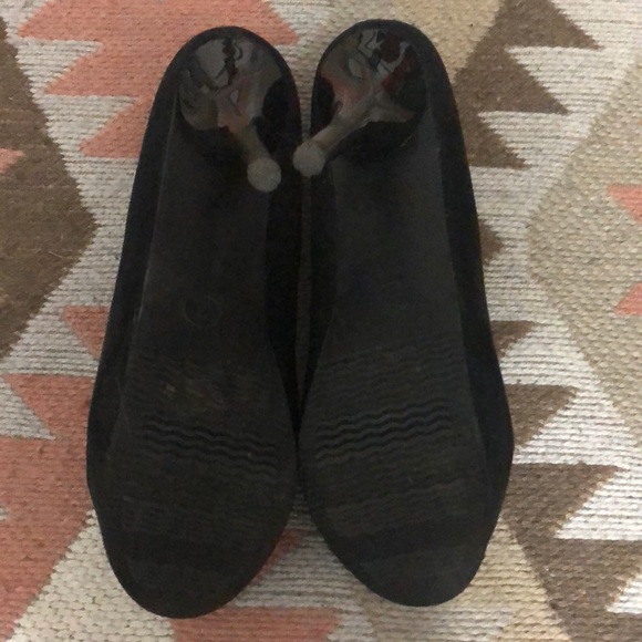 Black Mossimo pumps - Picture 3 of 4